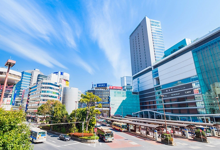 「横浜」駅